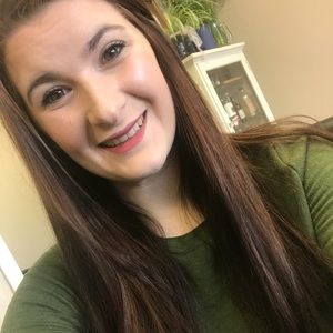 Meet your Posher, Erika